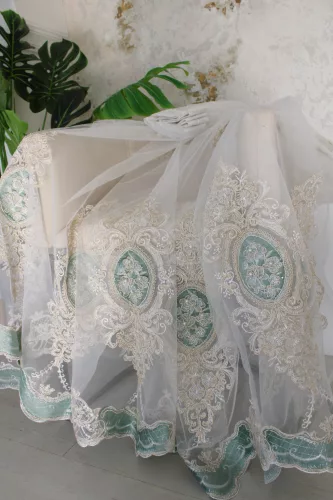 Kész függöny Babylon Barokk törtfehér Karikás Zöld