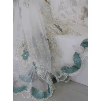 Kész függöny Bolero 77 Barokk törtfehér Zöld