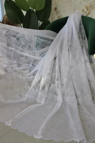 Kész függöny Jacquard fehér Páfrányfenyő 