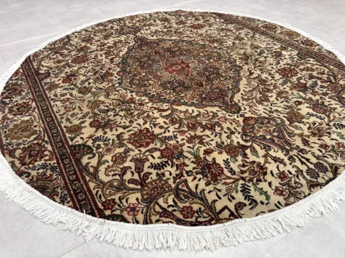 Kézi csomózású perzsa Tabriz Krémes Zöldes szőnyeg  Kerek 215x215cm