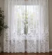 Fehér jacquard voile kész függöny szirom mintával - Függöny Outlet Szőnyegház