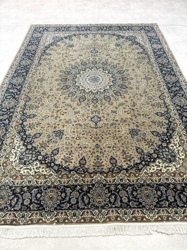 Vintage Perzsa szőnyeg (46) Nain Bézses-Kék 250x350cm