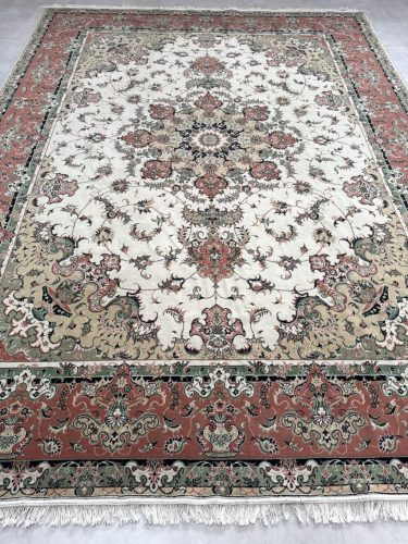 Vintage Perzsa szőnyeg (5) Tebriz Bézs barack 298x395cm