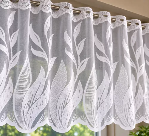 Fehér leveles mintás jacquard 55 cm magas vitrázs függöny méterben