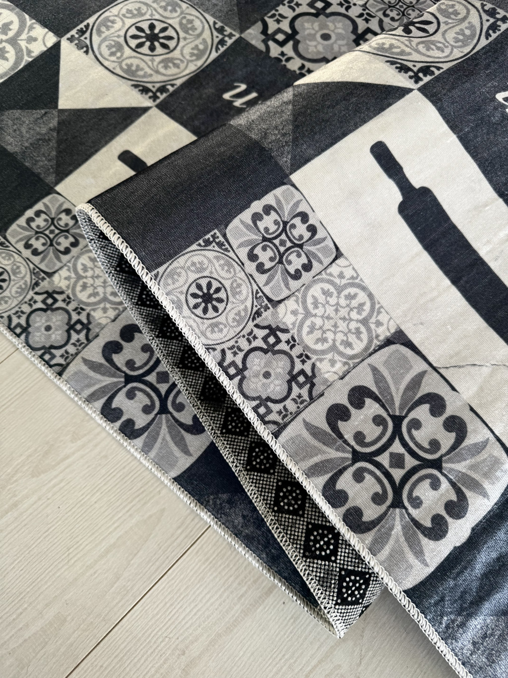 Konyhai szőnyeg Gordon 80x150cm Sweet Kitchen Black